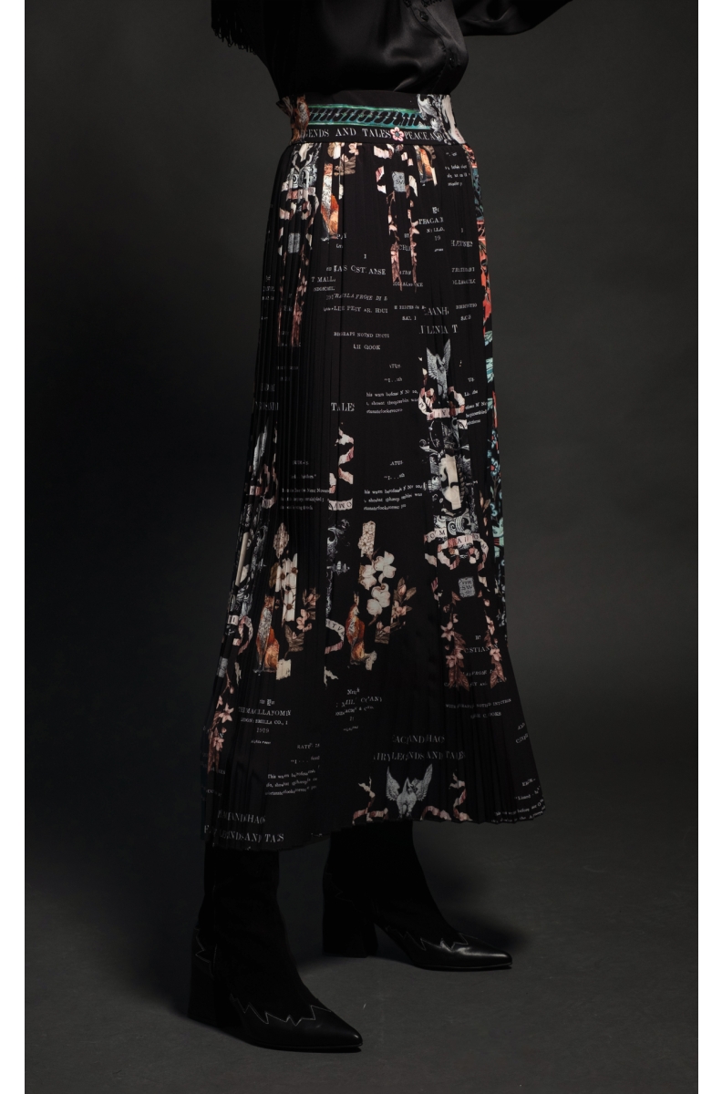 PIXIE & NEOGOTHIC PLEATED ASYMMETRIC SKIRT