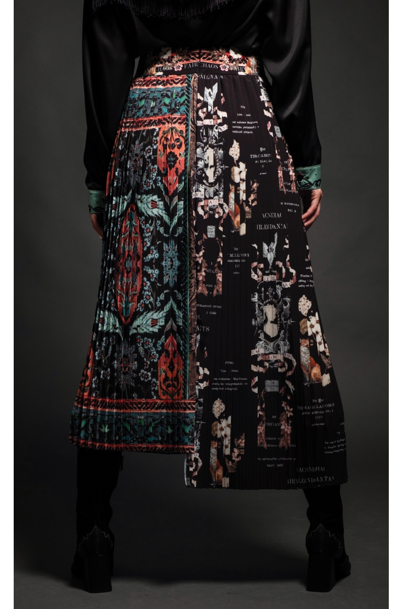 PIXIE & NEOGOTHIC PLEATED ASYMMETRIC SKIRT
