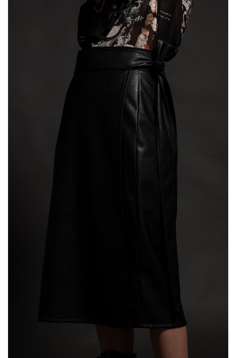 SUBCULTURE WRAP ΦΟΥΣΤΑ - Eco Leather
